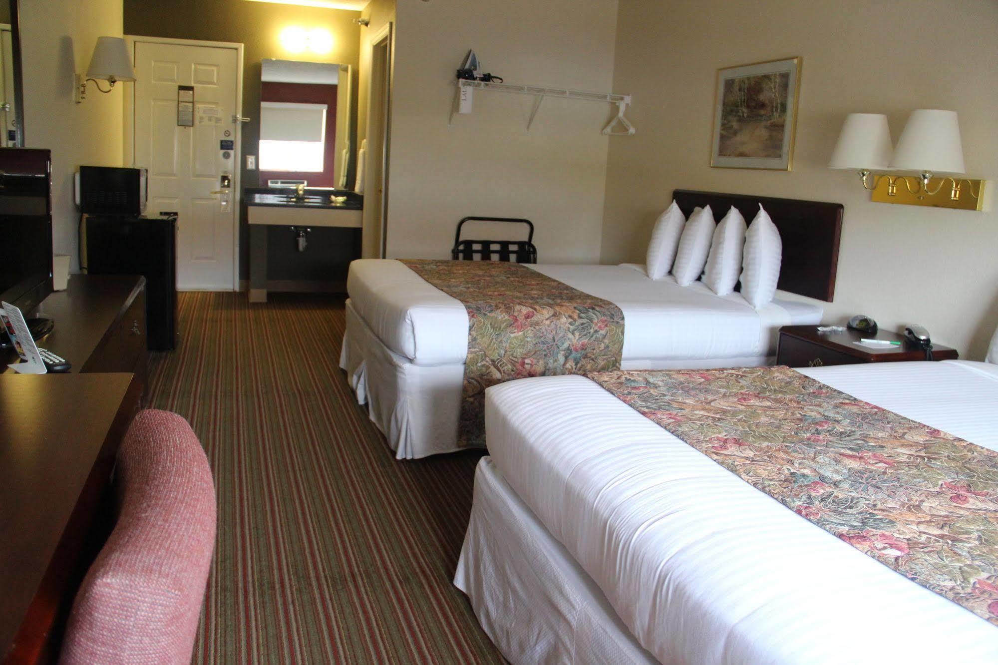 Lake House Hotel โอเซจบีช ภายนอก รูปภาพ